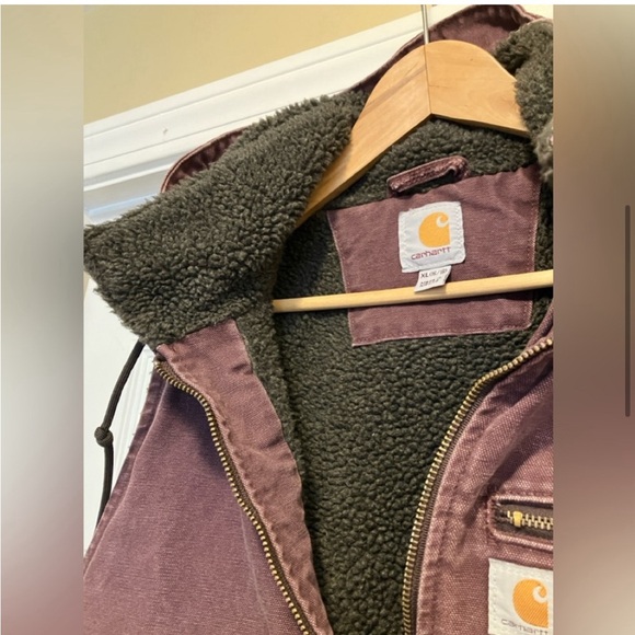Carhartt Women’s Vest - Picture 5 of 7